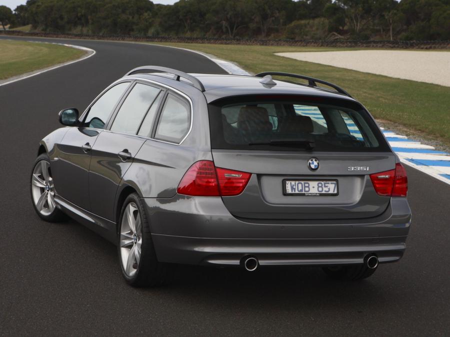  BMW 335i Touring 2008 года  (AU) (фото 14 из 16)